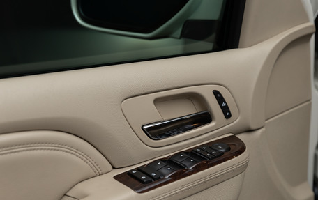Cadillac Escalade III, 2010 год, 2 190 000 рублей, 21 фотография