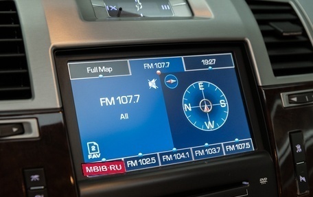 Cadillac Escalade III, 2010 год, 2 190 000 рублей, 20 фотография