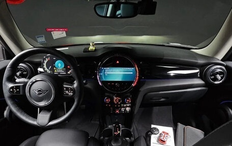MINI Hatch, 2023 год, 2 186 000 рублей, 6 фотография