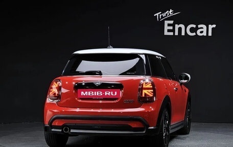 MINI Hatch, 2023 год, 2 186 000 рублей, 4 фотография
