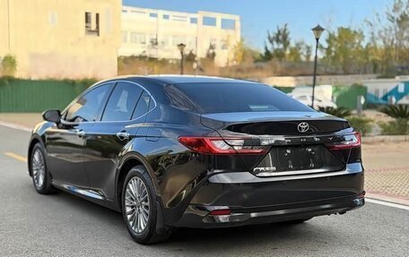 Toyota Camry, 2024 год, 3 279 000 рублей, 3 фотография