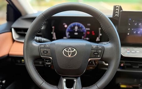 Toyota Camry, 2024 год, 3 279 000 рублей, 10 фотография