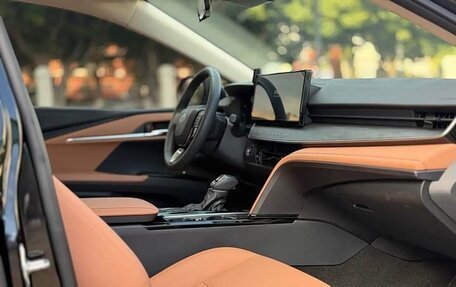 Toyota Camry, 2024 год, 3 279 000 рублей, 8 фотография
