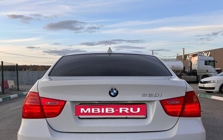 BMW 3 серия, 2011 год, 1 080 000 рублей, 4 фотография