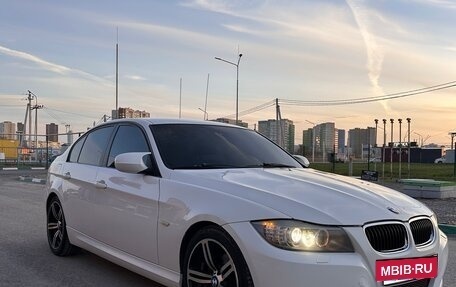 BMW 3 серия, 2011 год, 1 080 000 рублей, 2 фотография