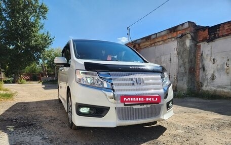 Honda Stepwgn IV, 2013 год, 1 850 000 рублей, 5 фотография