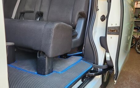 Honda Stepwgn IV, 2013 год, 1 850 000 рублей, 21 фотография