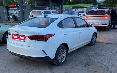 Hyundai Solaris II рестайлинг, 2020 год, 1 500 000 рублей, 3 фотография