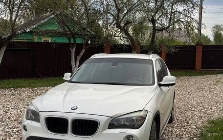 BMW X1, 2011 год, 1 100 000 рублей, 2 фотография