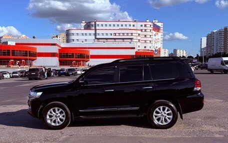 Toyota Land Cruiser 200, 2016 год, 7 600 000 рублей, 1 фотография