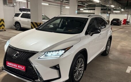 Lexus RX IV рестайлинг, 2019 год, 4 450 000 рублей, 1 фотография