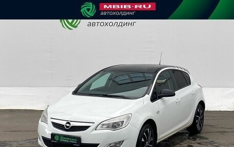 Opel Astra J, 2011 год, 615 000 рублей, 1 фотография