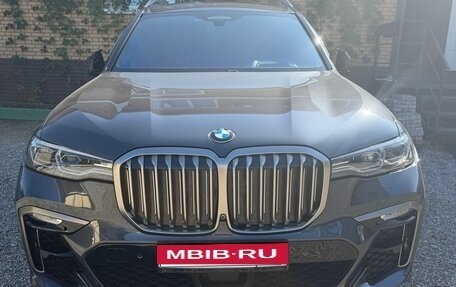 BMW X7, 2020 год, 7 000 000 рублей, 1 фотография