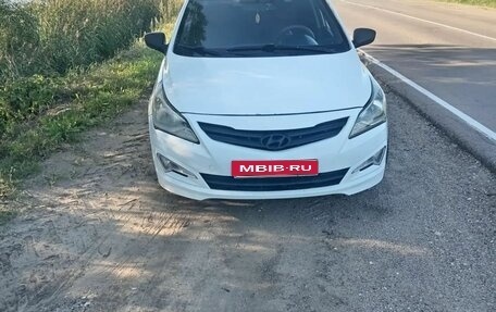 Hyundai Solaris II рестайлинг, 2016 год, 520 000 рублей, 1 фотография