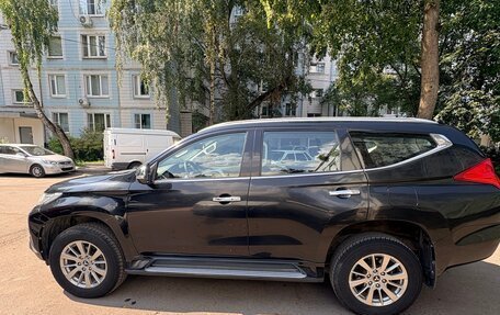 Mitsubishi Pajero Sport III рестайлинг, 2019 год, 3 170 000 рублей, 3 фотография
