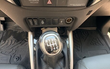 Mitsubishi Pajero Sport III рестайлинг, 2019 год, 3 170 000 рублей, 17 фотография