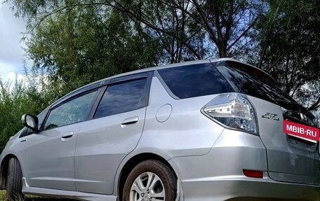 Honda Fit III, 2013 год, 800 000 рублей, 6 фотография