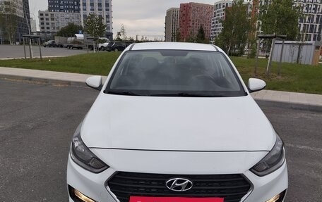 Hyundai Solaris II рестайлинг, 2019 год, 1 900 000 рублей, 11 фотография