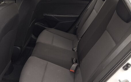 Hyundai Solaris II рестайлинг, 2019 год, 1 900 000 рублей, 17 фотография