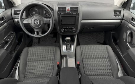 Volkswagen Jetta VI, 2009 год, 545 000 рублей, 10 фотография