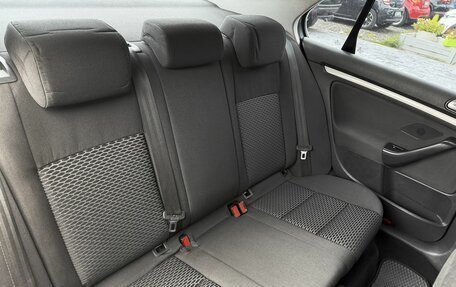 Volkswagen Jetta VI, 2009 год, 545 000 рублей, 12 фотография
