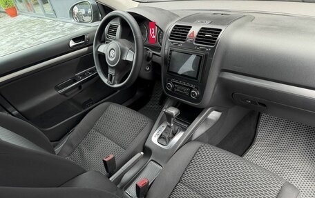 Volkswagen Jetta VI, 2009 год, 545 000 рублей, 13 фотография