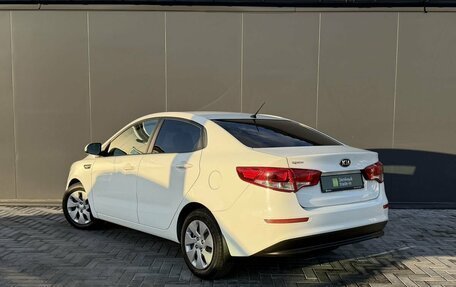 KIA Rio III рестайлинг, 2016 год, 1 175 000 рублей, 6 фотография