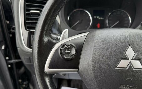 Mitsubishi Outlander III рестайлинг 3, 2013 год, 1 395 000 рублей, 16 фотография