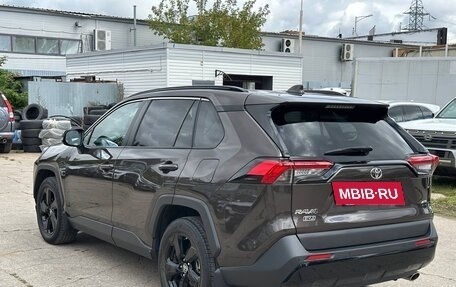 Toyota RAV4, 2020 год, 3 550 000 рублей, 6 фотография