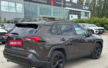 Toyota RAV4, 2020 год, 3 550 000 рублей, 4 фотография