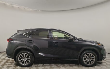 Lexus NX I, 2018 год, 2 275 000 рублей, 4 фотография
