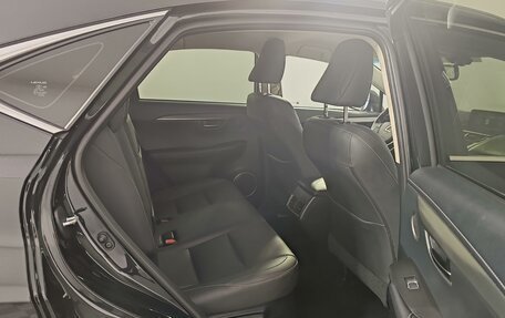 Lexus NX I, 2018 год, 2 275 000 рублей, 22 фотография