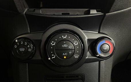 Ford Fiesta, 2016 год, 735 000 рублей, 19 фотография