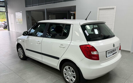 Skoda Fabia II, 2011 год, 600 000 рублей, 5 фотография