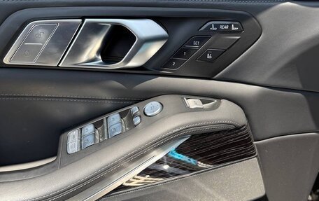 BMW X7, 2022 год, 11 000 000 рублей, 4 фотография
