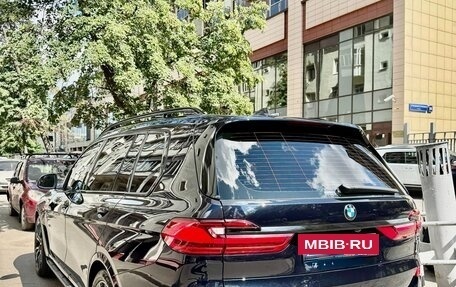 BMW X7, 2022 год, 11 000 000 рублей, 2 фотография