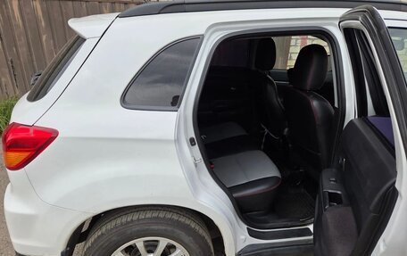 Mitsubishi ASX I рестайлинг, 2010 год, 700 000 рублей, 5 фотография