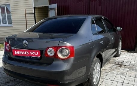 Volkswagen Jetta VI, 2010 год, 490 000 рублей, 4 фотография