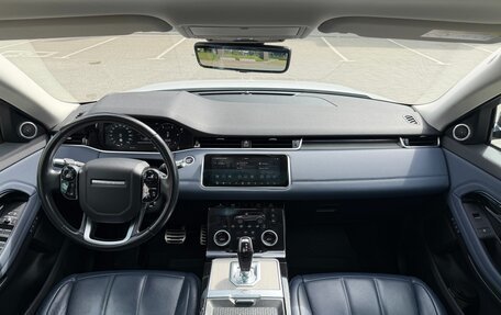 Land Rover Range Rover Evoque II, 2019 год, 3 800 000 рублей, 14 фотография
