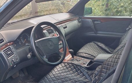 Mercedes-Benz E-Класс, 1998 год, 175 000 рублей, 5 фотография