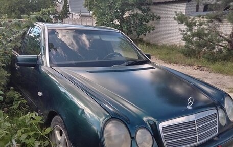 Mercedes-Benz E-Класс, 1998 год, 175 000 рублей, 4 фотография