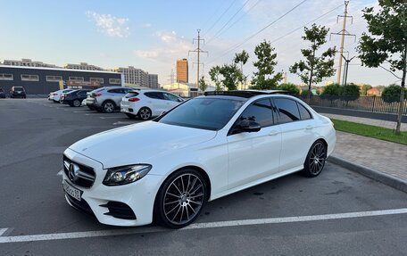 Mercedes-Benz E-Класс, 2016 год, 2 950 000 рублей, 4 фотография