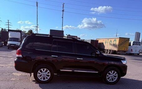 Toyota Land Cruiser 200, 2016 год, 7 600 000 рублей, 8 фотография