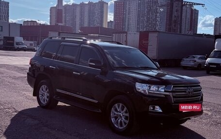 Toyota Land Cruiser 200, 2016 год, 7 600 000 рублей, 11 фотография