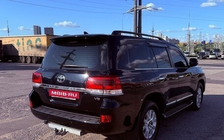 Toyota Land Cruiser 200, 2016 год, 7 600 000 рублей, 19 фотография