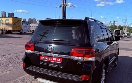 Toyota Land Cruiser 200, 2016 год, 7 600 000 рублей, 18 фотография