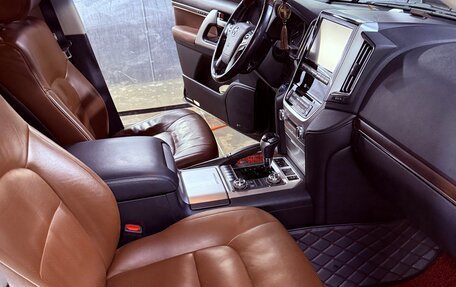 Toyota Land Cruiser 200, 2016 год, 7 600 000 рублей, 35 фотография