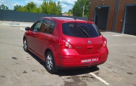 Nissan Tiida, 2010 год, 590 000 рублей, 2 фотография