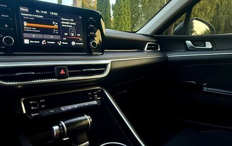 KIA K5, 2020 год, 2 350 000 рублей, 28 фотография