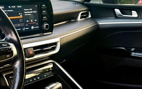 KIA K5, 2020 год, 2 350 000 рублей, 30 фотография